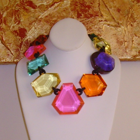 MONIES Gerda Lynggaard Vibrant Multi-Colored Lucite Necklace - Picture 2 of 16